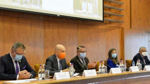 ccir a organizat conferinta finantarea verde cum asiguram tranzitia catre o economie durabila functionala