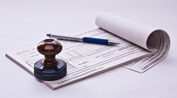 bnr restantele la creditele in lei au crescut in august iar la imprumuturile in valuta au scazut