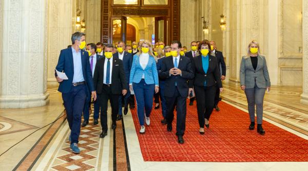 ludovic orban si a depus demisia la sediul partidului pnl