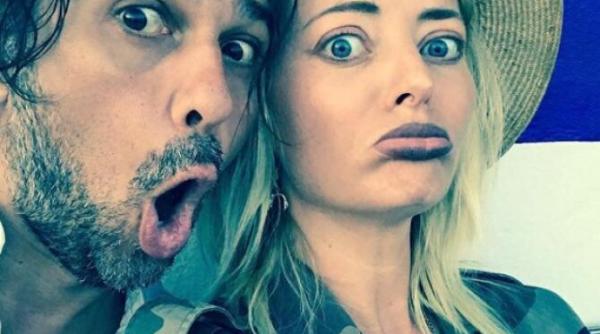 delia matache sunt insarcinata razvan munteanu sotul ei prima reactie dupa gestul artistei