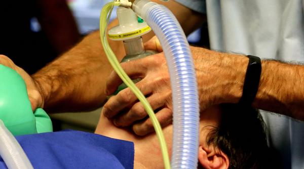 pacienta gravida internata cu covid 19 m am nascut a doua oara medicii mi au salvat viata