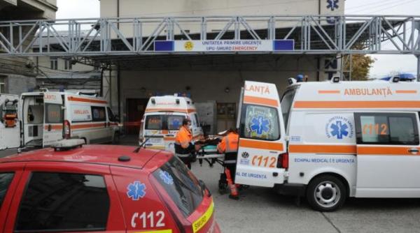 ambulantele fac coada la spitalele din iasi