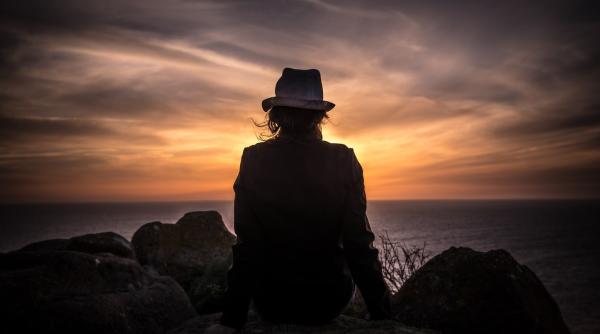 o moldoveanca suspectata de incendierea unui apartament in israel sustine ca are implantat un cip care ii da ordine