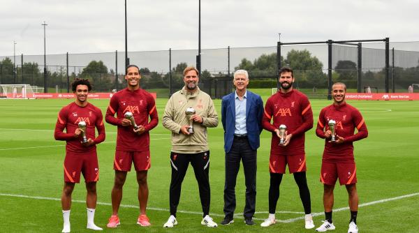 jurgen klopp discurs manifest pro vaccinare e ca si cum ai bea si vrei sa conduci