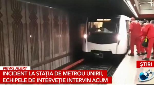 o femeie a ajuns sub o garnitura de metrou in statia piata unirii 1