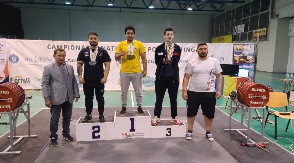 sportivii de la cs unirea alba iulia record de medalii la campionatul national de powerlifting
