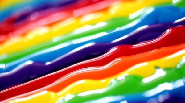 ce e colostrologia culoarea asociata cu luna nasterii tale