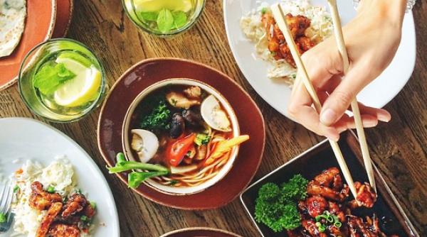 orasul din romania in care mancarea va fi livrata de roboti