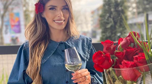 ioana filimon intrebata daca i s a spus ca e frumoasa si proasta este trist macar eu imi asum