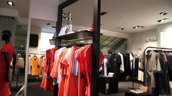 terenurile pline de rebuturile fast fashion ce impact are moda asupra mediului