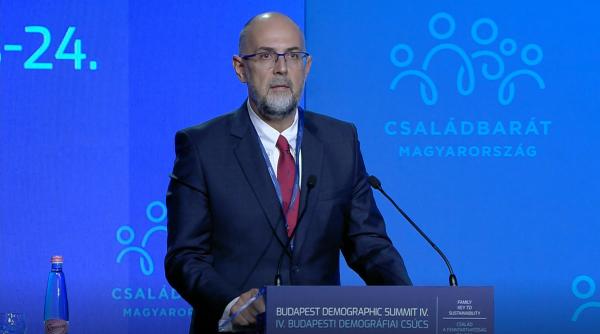 kelemen hunor dupa numirea lui ciolos nu poti sa spui ca astazi te dau jos iti dau un pumn in gura si a doua zi te cer de nevasta