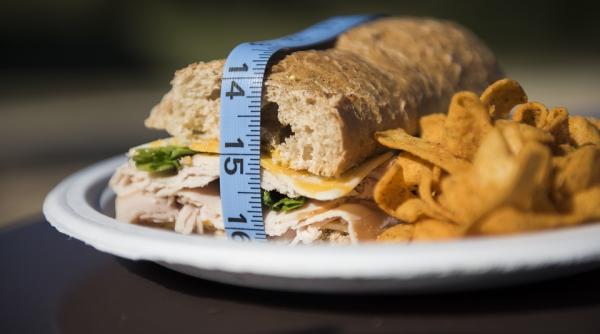 cum slabesti daca ai rezistenta la insulina sau sindromul ovarelor polichistice nutritionist este esential in ambele sindroame