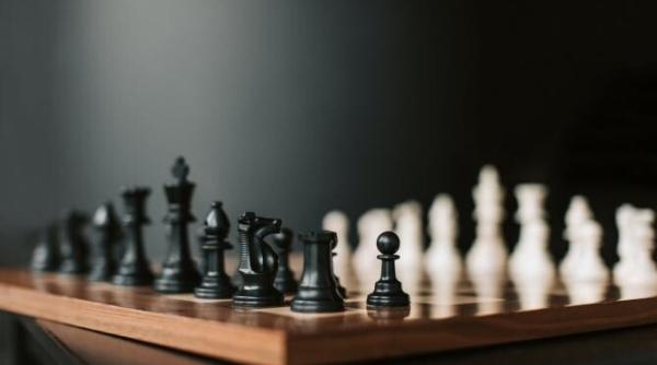 senatorul mocioalca nu exclude negocieri intre psd si pnl mare proiect de tara revizuirea constitutiei