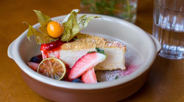 prajitura cu branza de cracovia reteta faimoasa