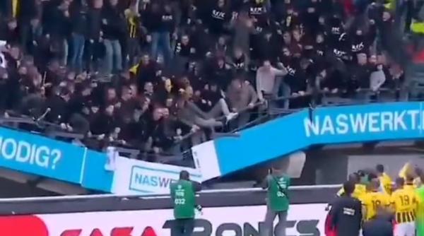 tribunele unui stadion din olanda s au prabusit cu tot cu suporteri video