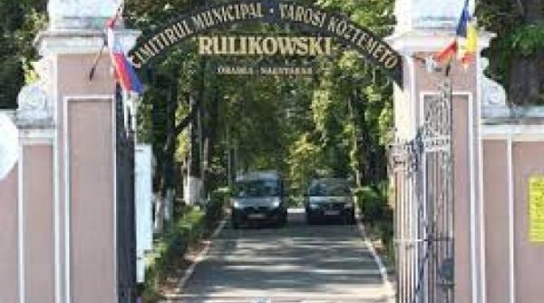 oradea timp de asteptare pentru inmormantare de o saptamana gropile sapate cu utliaje