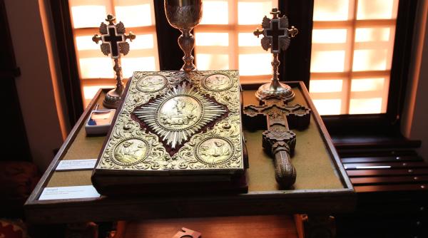 arhiepiscopia bucurestilor ofera capele pentru pastrarea temporara a trupurilor decedatilor de covid 19 morgile insuficiente