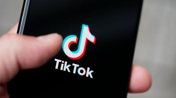 tiktok creste in clasamentul celor mai populare retele sociale din lume