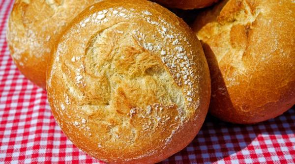 cum faci paine pufoasa cu malai reteta simpla si delicioasa