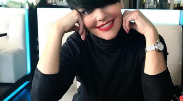 de ce se imbraca patrizia paglieri aproape mereu in negru