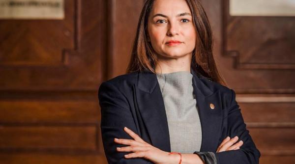 deputata anamaria gavrila ex aur scandal la inmatriculari nu i s a permis accesul pentru ca nu avea certificatul verde