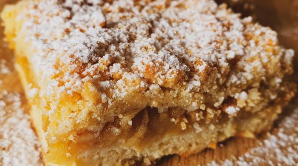 placinta cu mere si scortisoara desertul aromat de sezon reteta traditionala