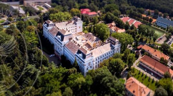 umfst targu mures va respecta decizia instantei referitoare certificatul de vaccinare solicitat studentilor