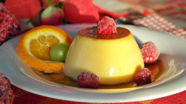 panna cotta reteta e gata in 5 minute cu doar 5 ingrediente