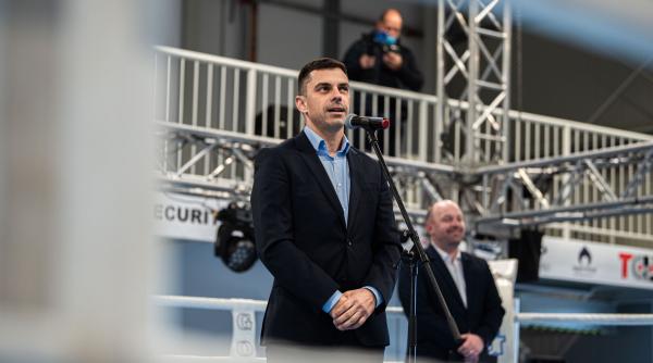 arcul de triumf interzis celor de la rapid si fcsb pentru ca nu avem guvern ministrul novak explicatii