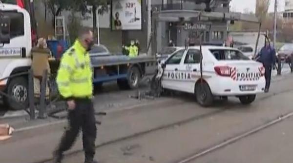 o masina de politie a dat peste un varsnic aflat pe bicicleta pe o sosea din bucuresti