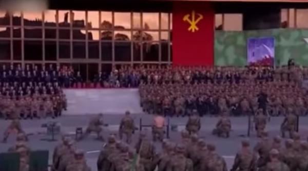 video scene incredibile din coreea de nord cei 200 000 de soldati ai lui kim jong un gata sa moara oricand pentru dictator