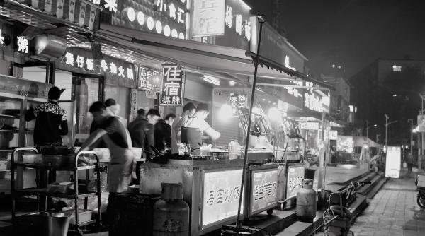 chinezii se conformeaza recomandarii autoritatilor si incep sa si faca provizii pe masura ce sars cov 2 se raspandeste din nou