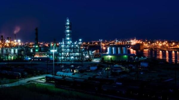 pretul petrolului a scazut la un minim al ultimelor saptamani