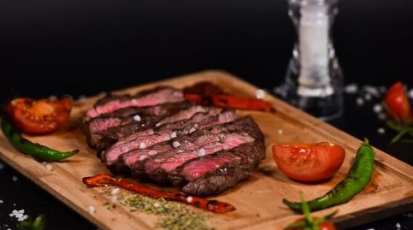 dr emel nuraltay ce sa mananci si ce nu in timpul sarcinii carnea alba e de preferat cea rosie cu moderatie