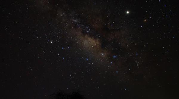 uranus va deveni vizibil pe cerul noptii