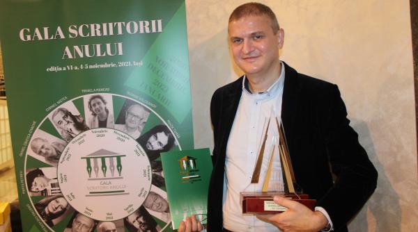 daniel cristea enache scriitorul anului 2021 aceasta carte anunta o viitoare istorie a literaturii romane