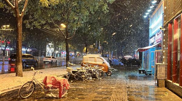 imagini a nins la beijing sub un cod portocaliu de vreme rea cand vine zapada in romania