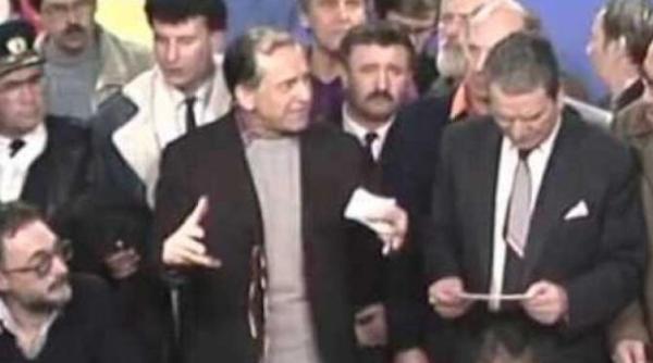 dosarul revolutiei iccj decide daca restituie definitiv la parchet dosarul in care este judecat ion iliescu