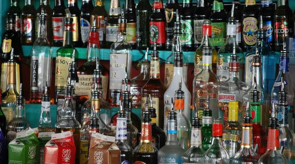 rusia vrea sa interzica nevaccinatilor sa mai cumpere alcool