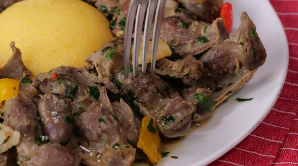 carrefour a retras de la vanzare un sortiment de pipote de pui produsul este contaminat cu salmonella foto in articol