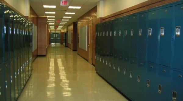 scandal dupa un eveniment cu tematica nazista la o scoala de politie