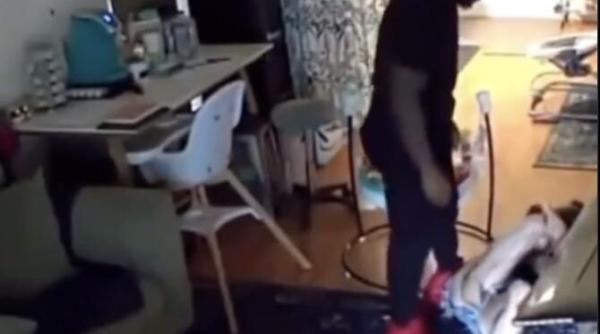 sportivul zac stacy arestat dupa ce si a batut fosta partenera mama copilului sau imaginile au revoltat o lume intreaga video