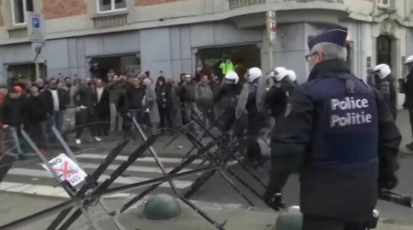 proteste violente la bruxelles ciocniri intre manifestanti si politie