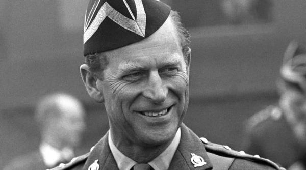 testamentul printului phillip un trust media deschide actiune in instanta pentru ca nu a avut acces la o sedinta de judecata