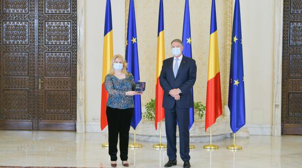 mesajul transmis de klaus iohannis la gala premiilor pentru directorii anului 2021