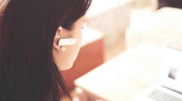 aplicatia de verificare a certificatului verde de pe android trebuie actualizata