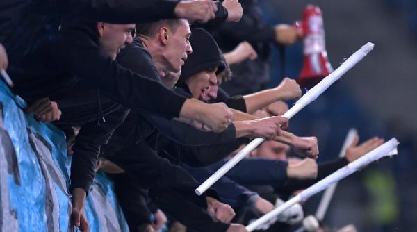 premiera bizara in fotbalul romanesc derby ul universitatea craiova fcsb cu spectatori dar doar o repriza