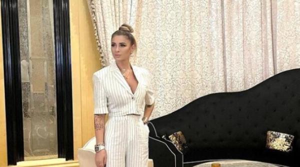 in toata mizeria altora eu mi am pastrat demnitatea anamaria prodan nu iau lectii de la toate gainile care se cred vulturi