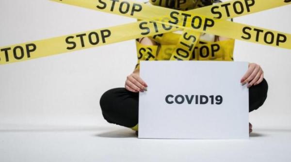 simptomele noii variante omicron nu a prezentat tuse sau pierderea gustului