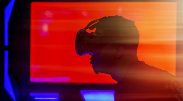 simulatoare cu realitate virtuala la examenul auto titi aur arata principalele piedici nu e acceptata problema asta la noi